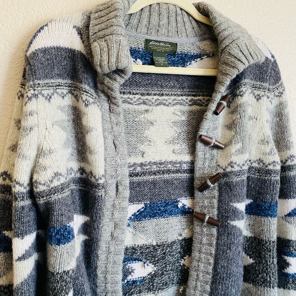 Eddie Bauer sweater - Picture 8 of 8